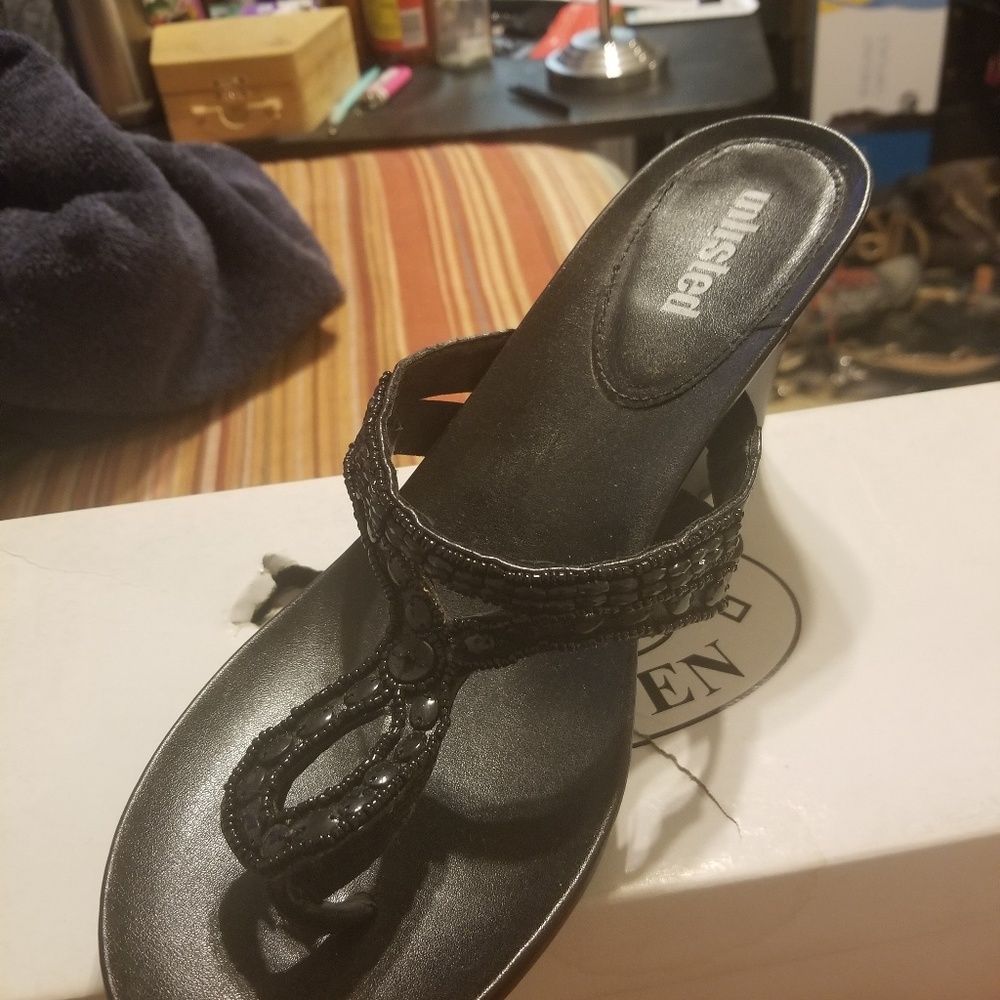 Wedge thong sandle